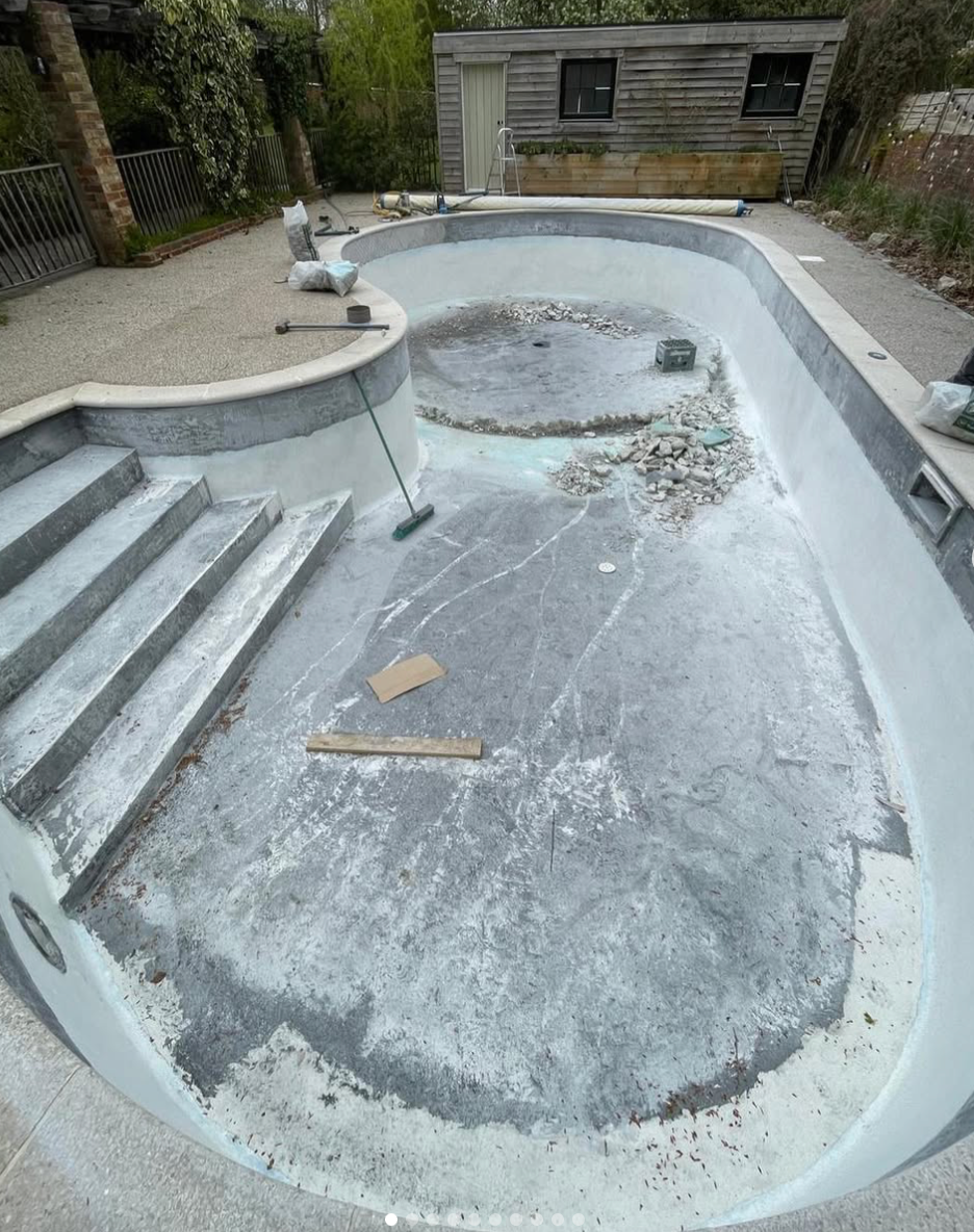 Regular pool servicing London.Spa facility management.Kent swimming pool specialists. 